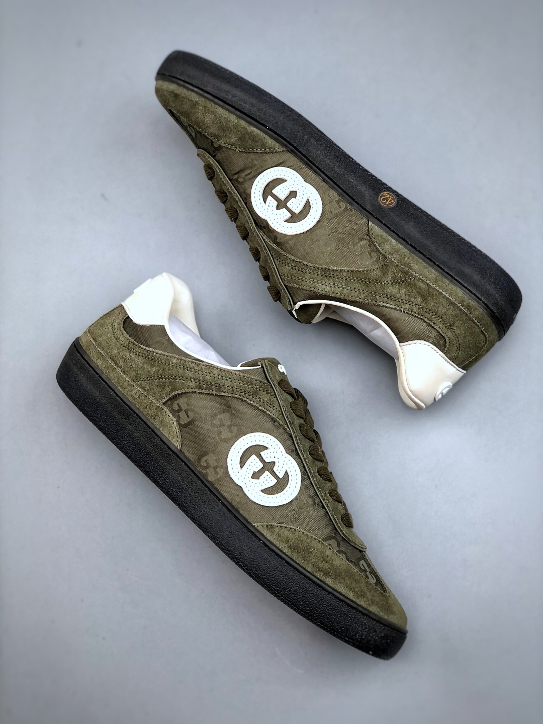 全新升级版《Gucci2025新款小白鞋休闲鞋 德训鞋爆款推荐