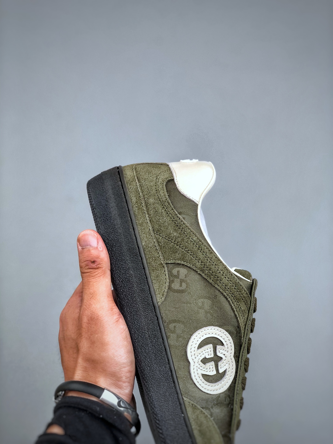 全新升级版《Gucci2025新款小白鞋休闲鞋 德训鞋爆款推荐