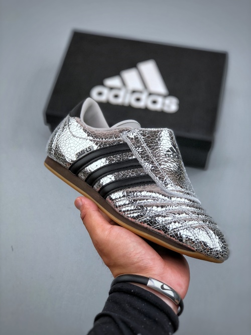 Adidas Originals Taekwondo Silver Leather Low-Top Training Shoes JH9664 1 Adidas Originals Taekwondo Silver Leather Low-Top Training Shoes JH9664