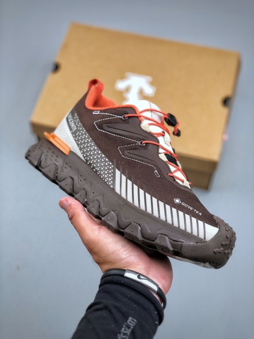Descente Snow Ride GTX Men's Low-Top Lifestyle Sneakers - Brown/Multi 1 Descente Snow Ride GTX Men's Low-Top Lifestyle Sneakers - Brown/Multi