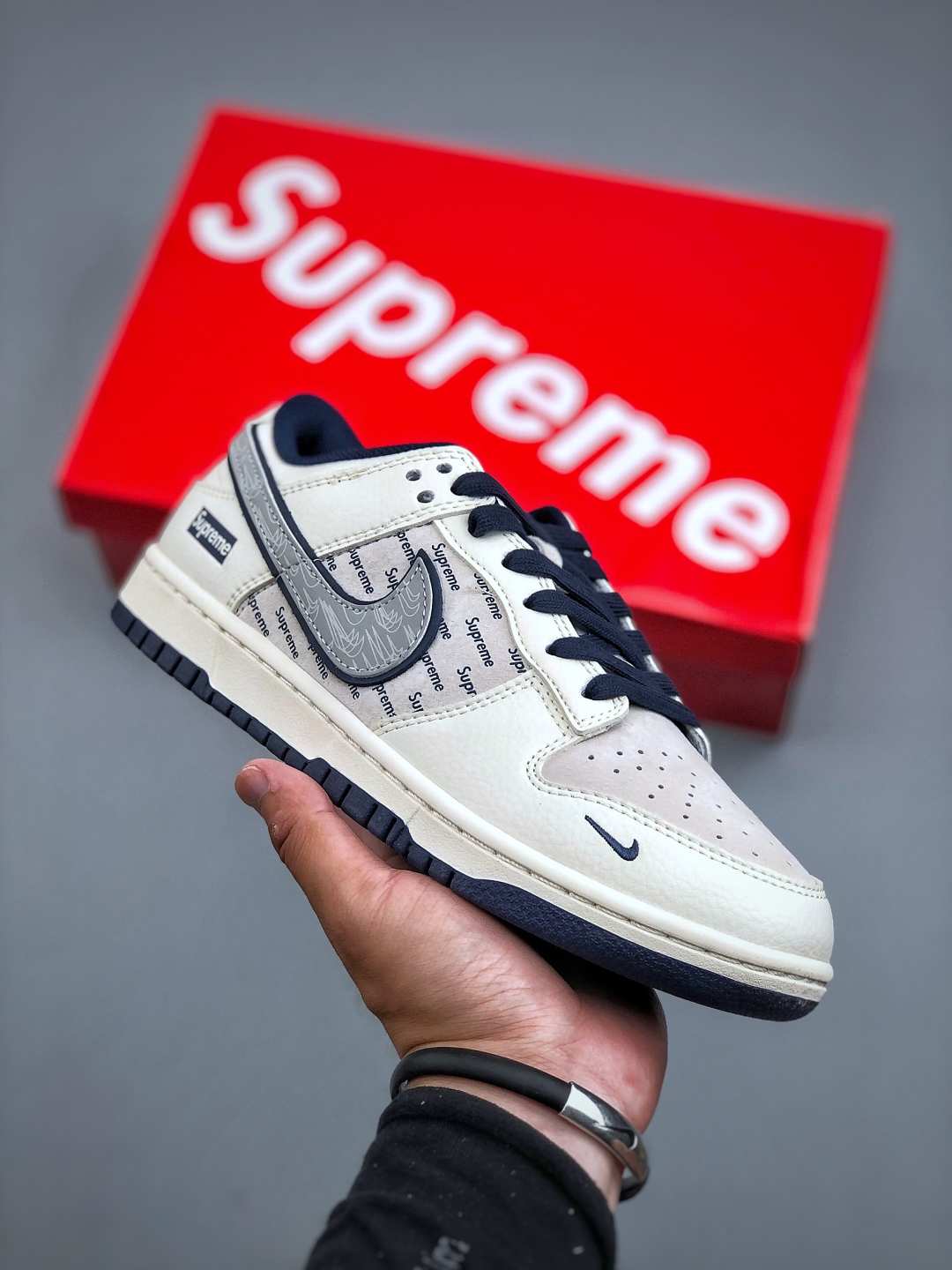 💰240支持放店E C版 Nk SB Dunk Low 联名款  周年高端定制 低帮休闲板鞋 XX2025-901 #定制鞋盒 大厂纯原品质出货 超高清洁度 皮料切割干净无任何毛边 细节完美  尺码：36-45（半）