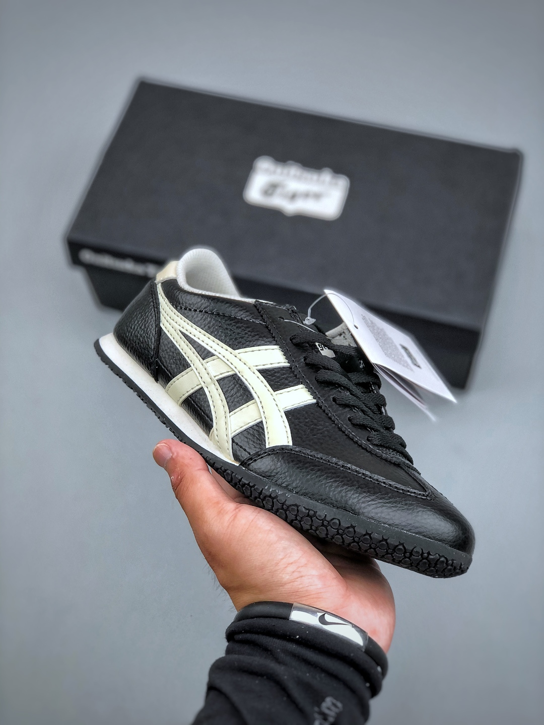 💰280  Onitsuka Tiger鬼塚虎 MACHU RACER 舒适 防滑耐磨 低帮板鞋 1183B770.-002 尺码：36-45（半）