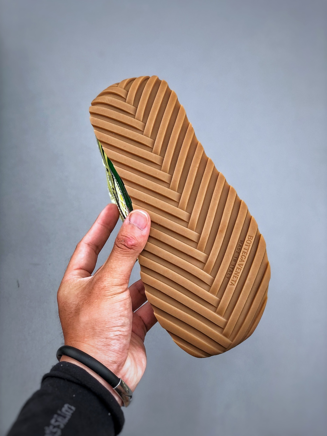 意大利奢侈品牌-宝缇嘉/葆蝶家-Bottega Veneta Orbit Lace-up Runner BV葆蝶家-莆田鞋,莆田鞋货源,高仿鞋,高仿鞋货源,安福档口,莆田高仿鞋,莆田鞋批发,高仿鞋批发,莆田高仿运动鞋,高仿运动鞋,莆田运动鞋 意大利奢侈品牌-宝缇嘉/葆蝶家-Bottega Veneta Orbit Lace-up Runner BV葆蝶家