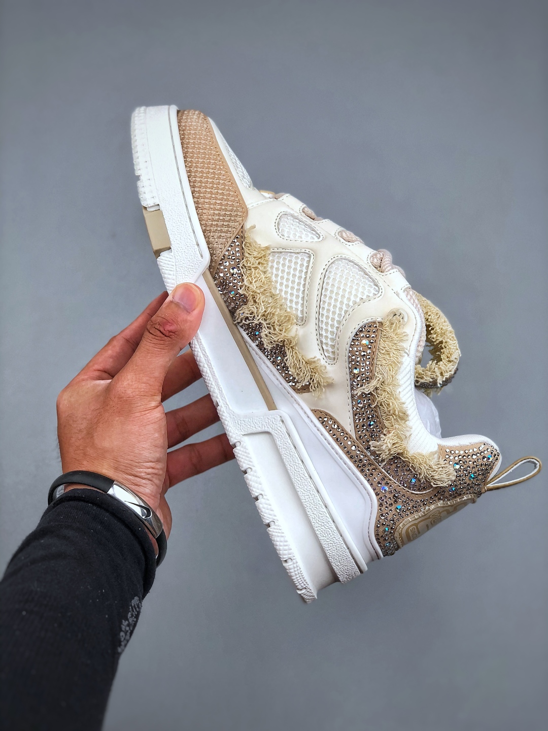 LV-路易-威登trainer 2025小牛皮拼接侧边饰有品牌LOGO标志进口网布垫脚透气网布内里