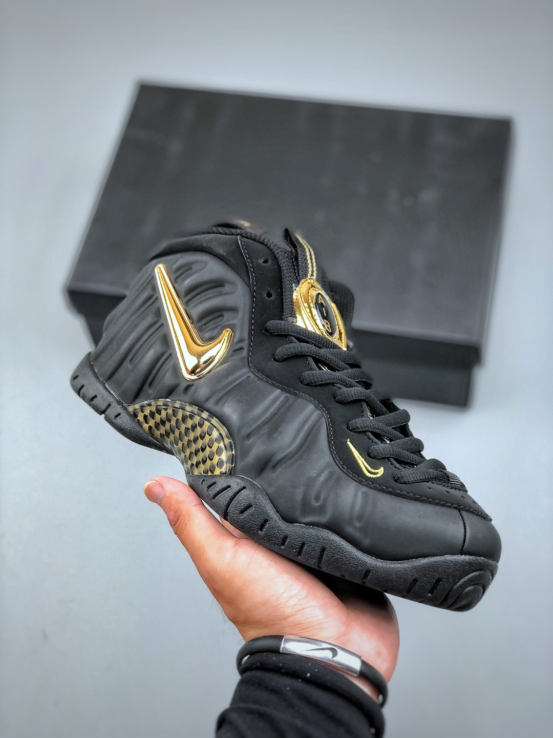 Nike Air Foamposite One Black/Gold Basketball Shoes - Size 40-47.5