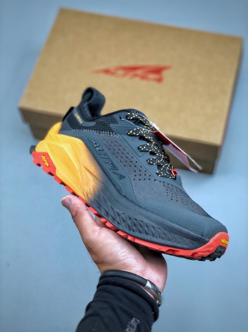 Altra Olympus 6 Comfortable, Anti-Slip, Low-Top Outdoor Running Shoes 1 Altra Olympus 6 Comfortable, Anti-Slip, Low-Top Outdoor Running Shoes