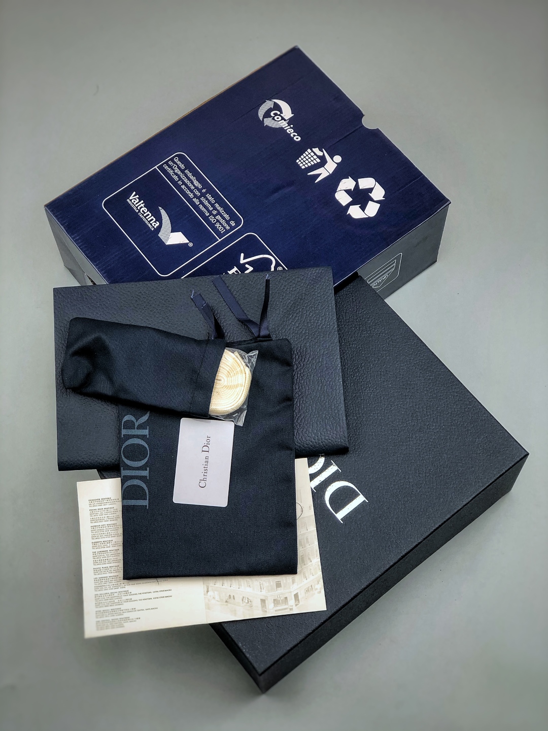 迪奥B33运动鞋 重新诠释经典的网球鞋