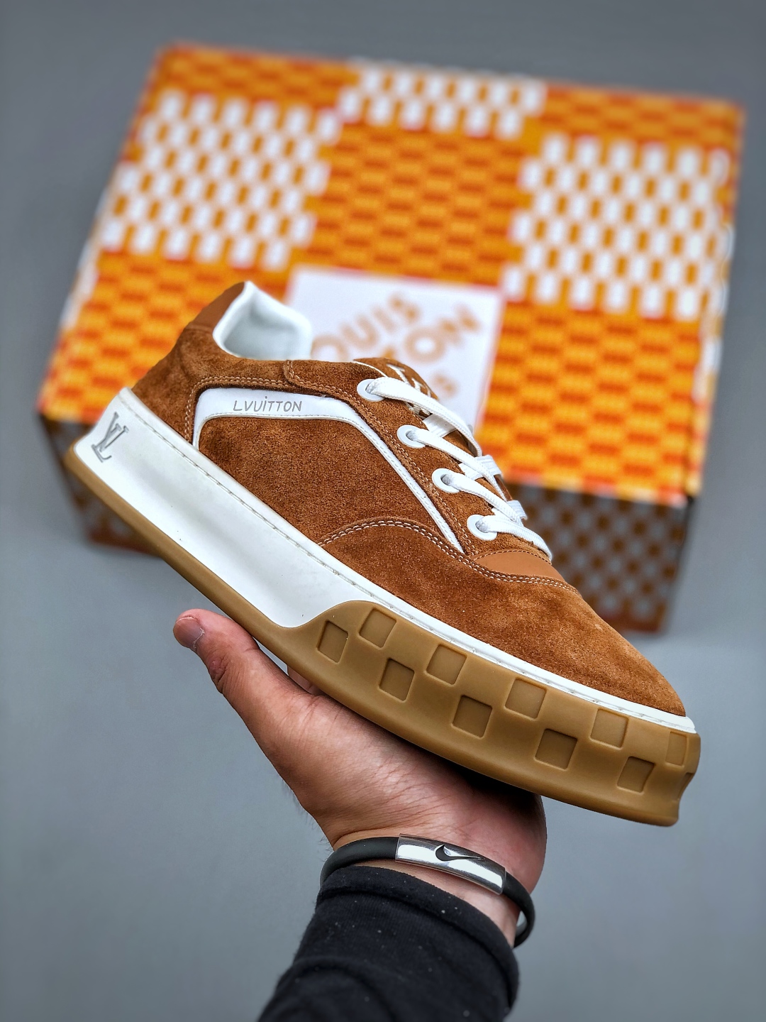 LOUIS VUITTskate sneaker 2025 秋冬男士系列 Classic 牛皮革 圆头系带 低帮 生活休闲鞋