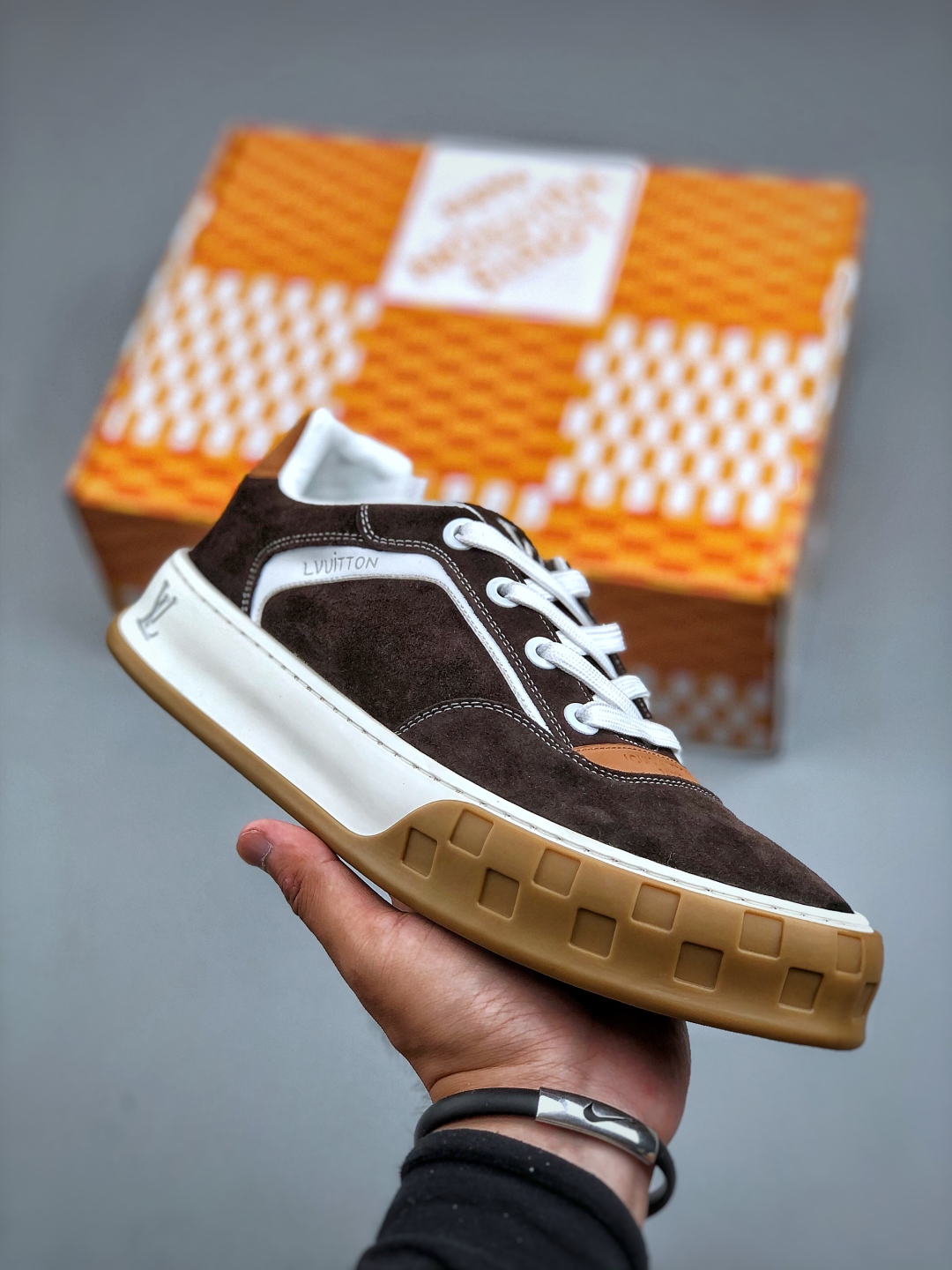 LOUIS VUITTskate sneaker 2025 秋冬男士系列 Classic 牛皮革 圆头系带 低帮 生活休闲鞋