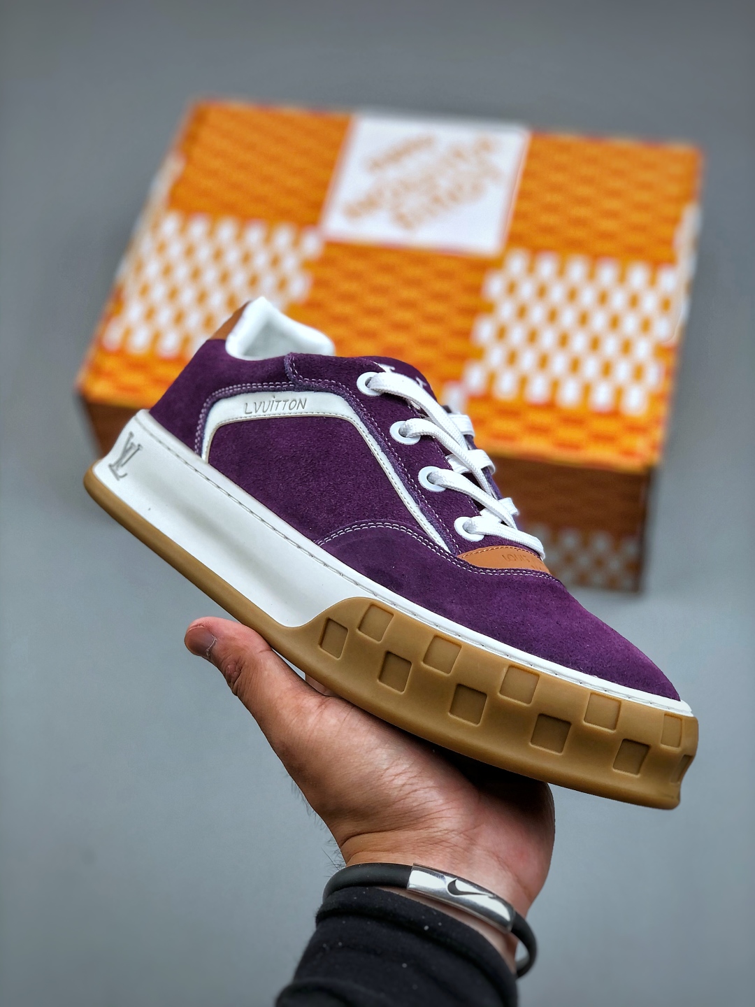LOUIS VUITTskate sneaker 2025 秋冬男士系列 Classic 牛皮革 圆头系带 低帮 生活休闲鞋
