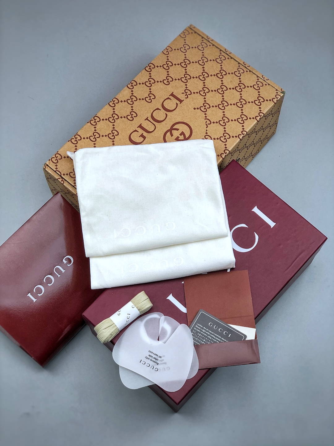 Gucci~~2025最新配色，烫钻小脏鞋 休闲鞋 运动鞋