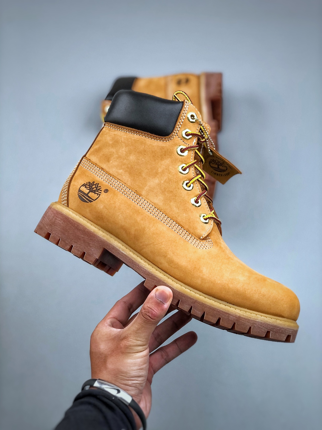 添柏岚/天伯伦Timberland 6 Inch Leather Boots添柏岚经典户外6英寸大黄靴“OG麦黄黑” TB010061-713
