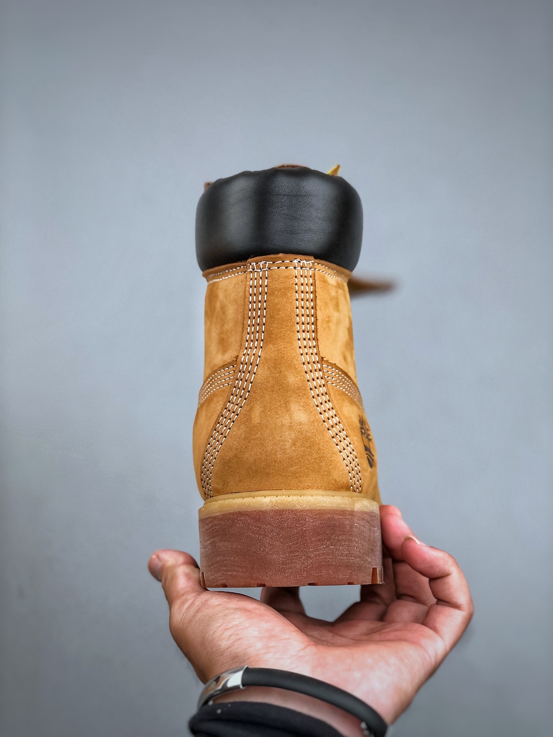 添柏岚/天伯伦Timberland 6 Inch Leather Boots添柏岚经典户外6英寸大黄靴“OG麦黄黑” TB010061-713