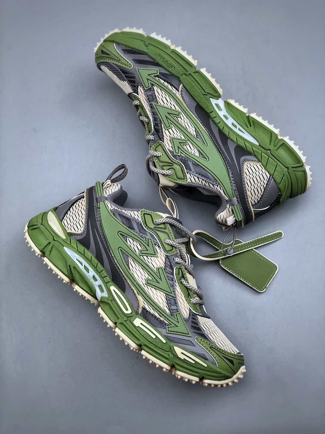 Off-White C/O VirGil Abloh 人气单品 2024s OW最新款情侣款跑鞋