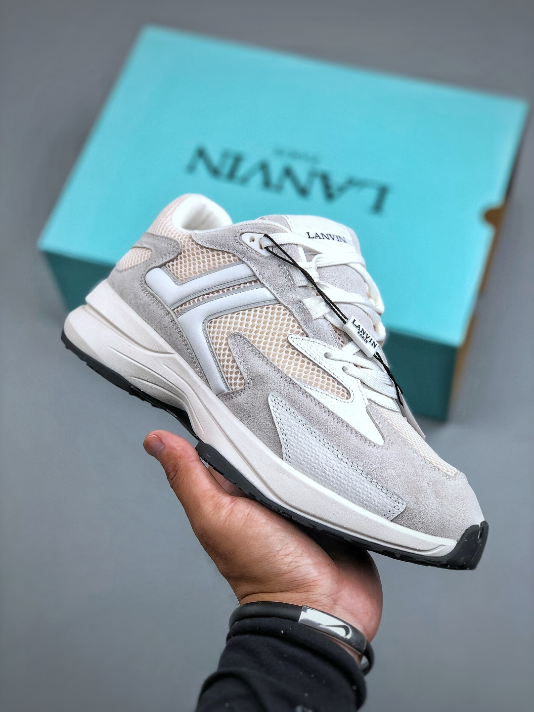 360 LANVIN|浪凡时尚休闲运动鞋 情侣款 LANVIN|浪凡时尚休闲运动鞋-Chinese UA Cheap High Quatity Brand Clothes Bags handbags Sneakers wholesale wholesaler seller from China Factory suppliers Fashion Clothing Shoes best Quality Beautiful Price 360 LANVIN|浪凡时尚休闲运动鞋 情侣款 LANVIN|浪凡时尚休闲运动鞋