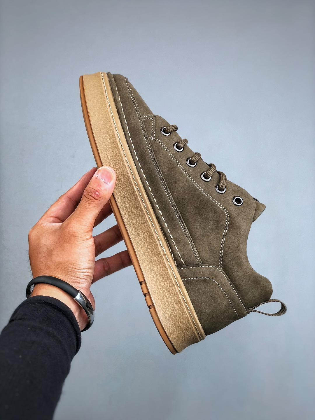 260 E/CAT卡特新款男士户外运动舒适出行防滑轻便满帮休闲鞋靴