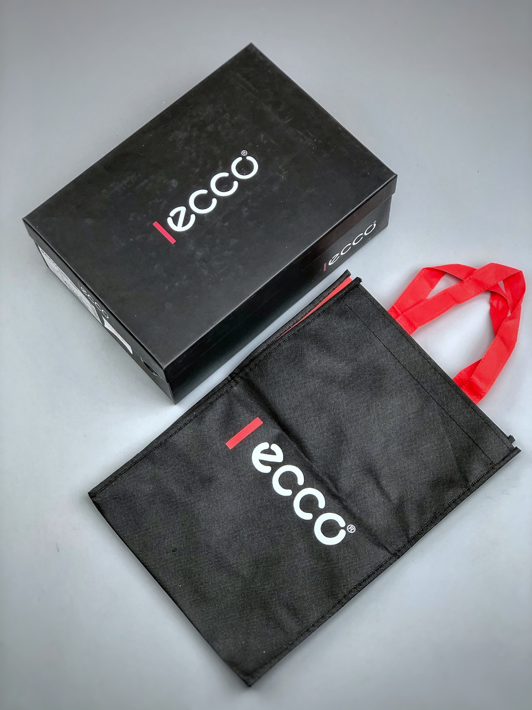 300 Ecco爱步男鞋百搭运动鞋男款 四季款阿甘鞋休闲华夫鞋复古跑鞋