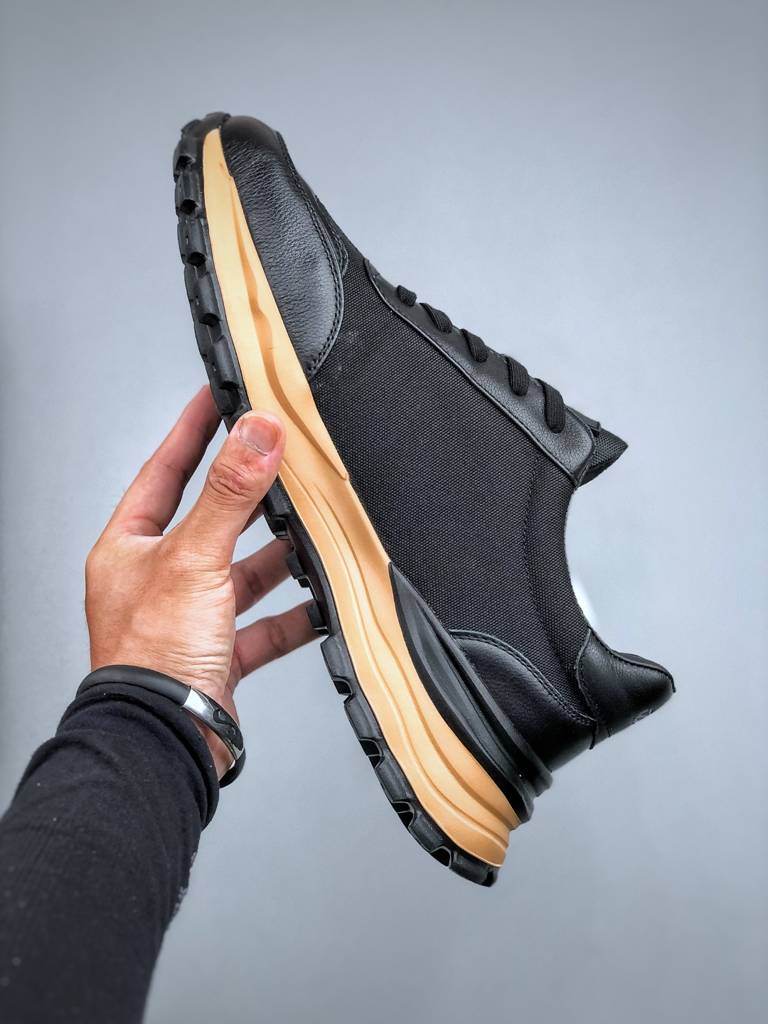 300 Ecco爱步男鞋百搭运动鞋男款 四季款阿甘鞋休闲华夫鞋复古跑鞋