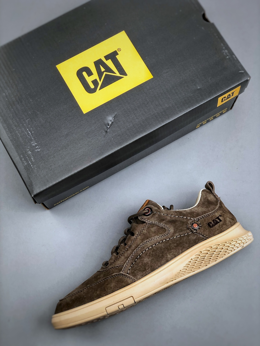 25年秋冬款CAT硬汉推土机品牌·卡特Tramp Hike Low款户外休闲系带男鞋 25年秋冬款CAT硬汉推土机品牌·卡特Tramp Hike Low款户外休闲系带男鞋