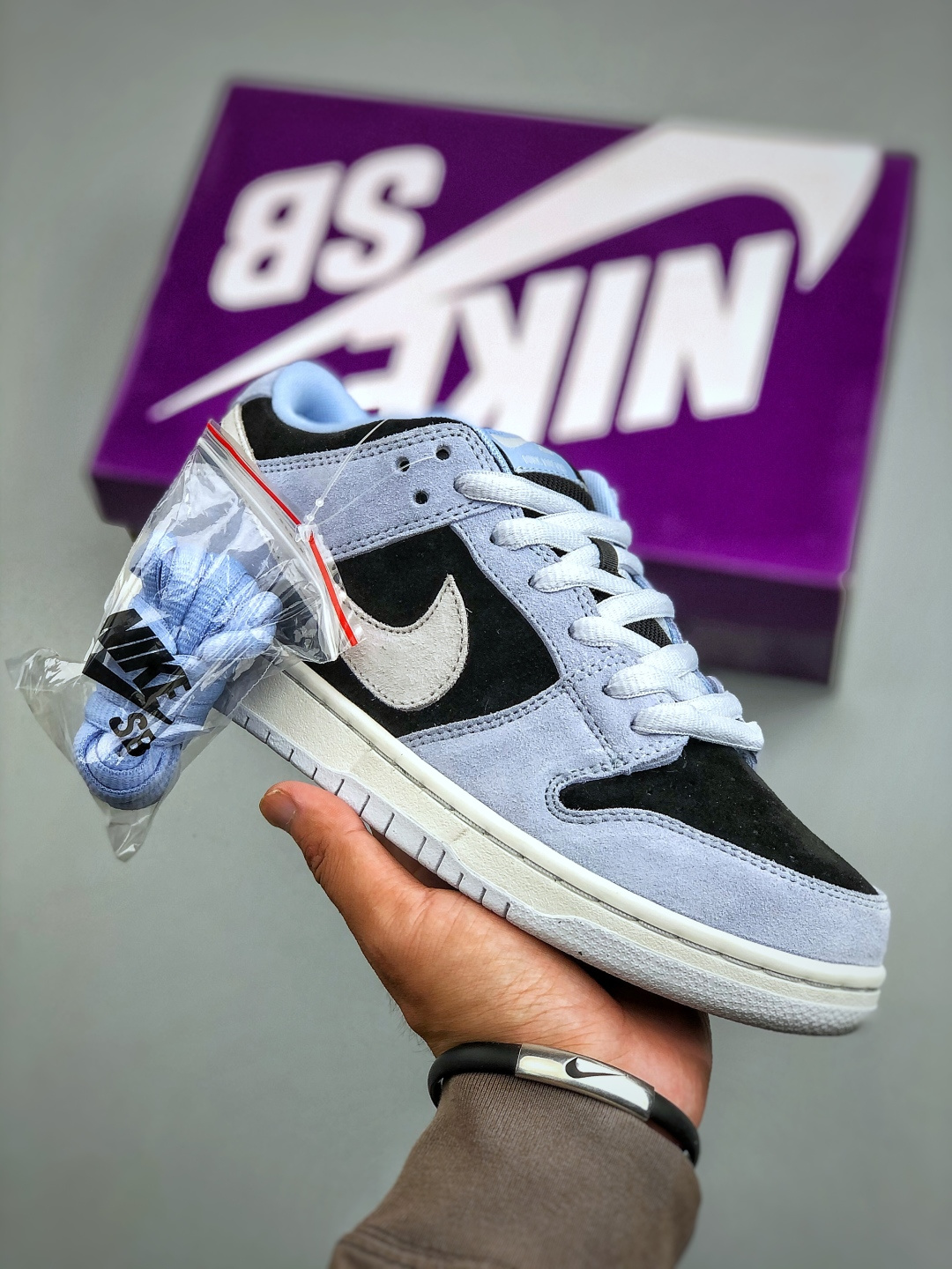 Nike SB Dunk Low pro 独家版型蒸餾加工帶來的是更好的视觉和脚感体验 超高清洁度 皮料切割干净无任何毛边 细节完美 货号:HF3063 400 (半)