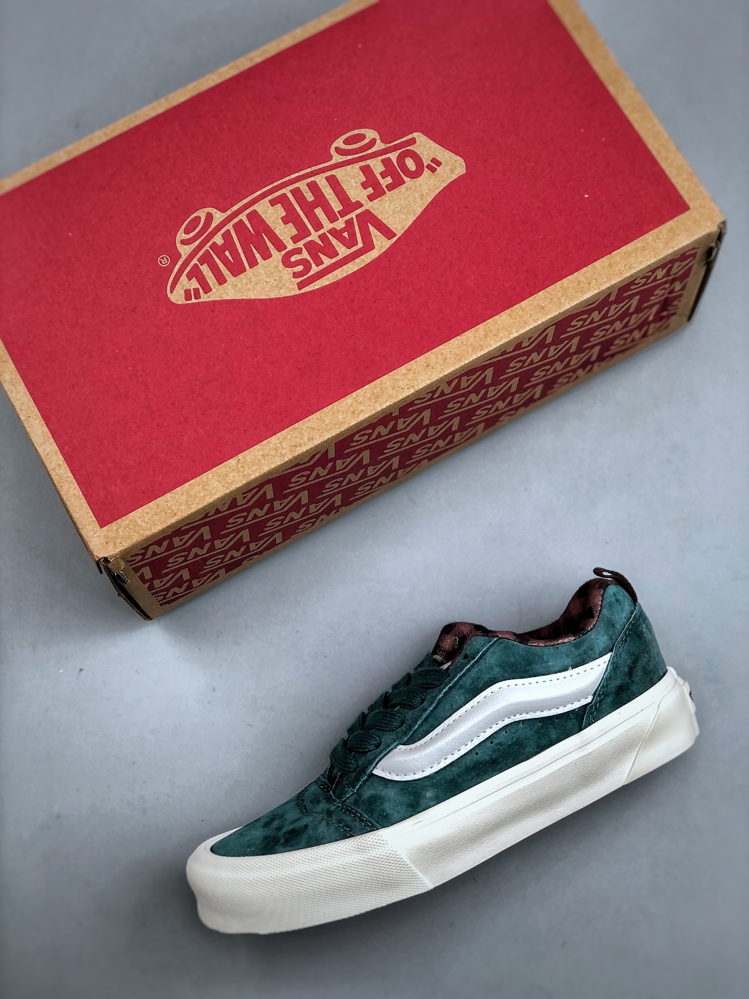 Vans Knu Skool Green Suede Low-Top Sneakers - Unisex, Cushioned, Anti-Slip 4 cmp i1756932965223 33 0 2