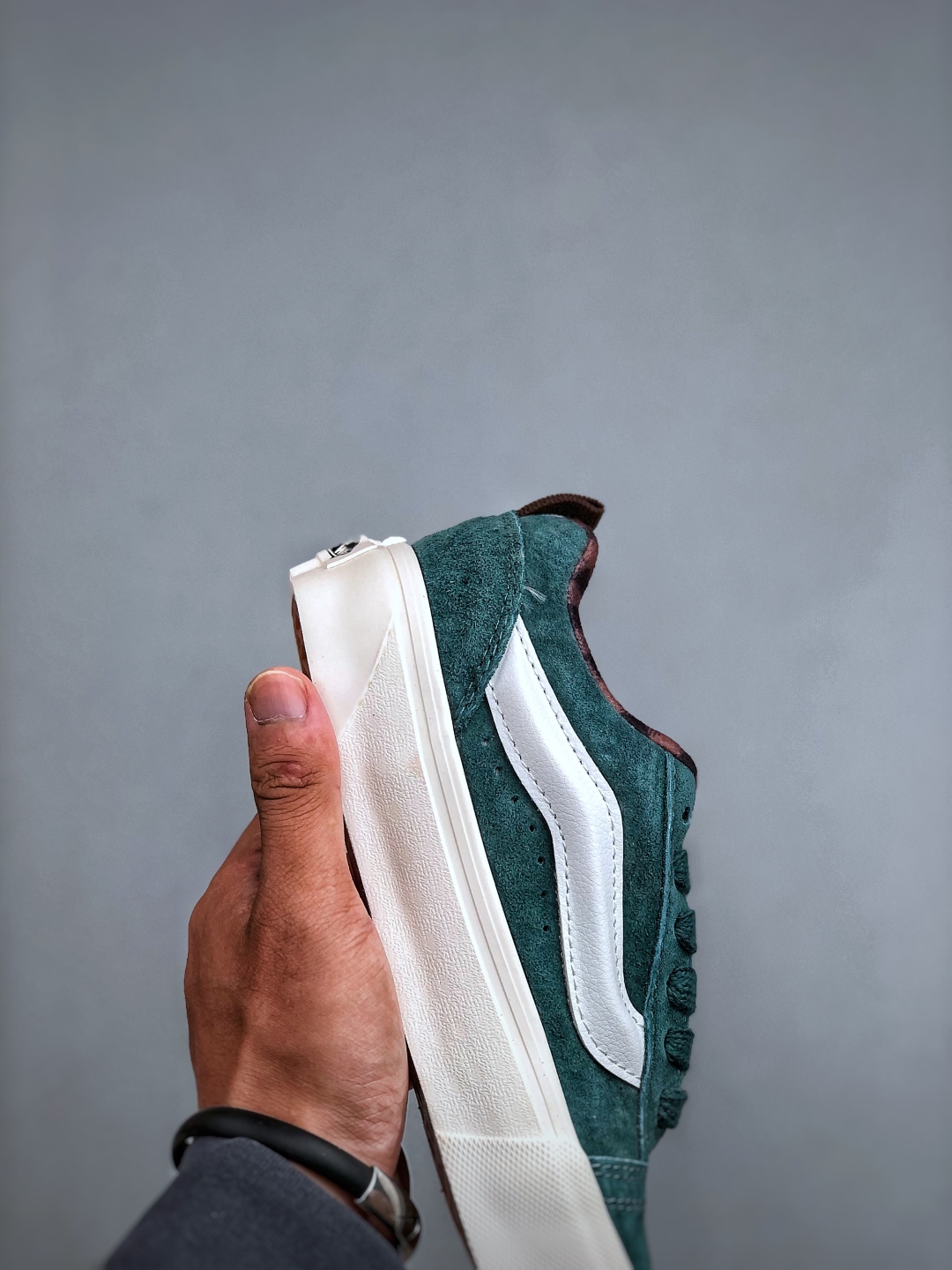 Vans Knu Skool Green Suede Low-Top Sneakers - Unisex, Cushioned, Anti-Slip 7 cmp i1756932965341 6236 0 5