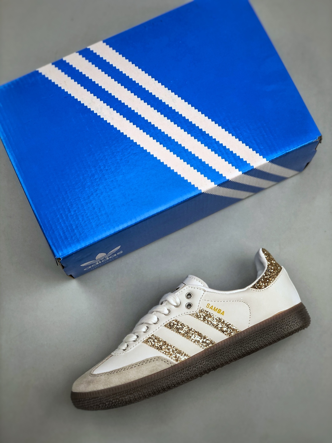 Adidas Originals Samba OG White/Gold Low-Top Sneakers - JR8852 4 cmp i1756933350829 6720 0 2