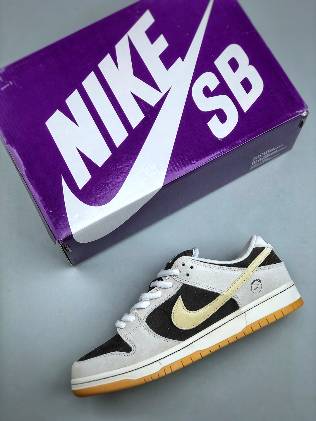 Nike SB Dunk Low Pro Collaboration Casual Skateboarding Shoes HF3704-001 4 cmp i1756933539812 7700 0 2