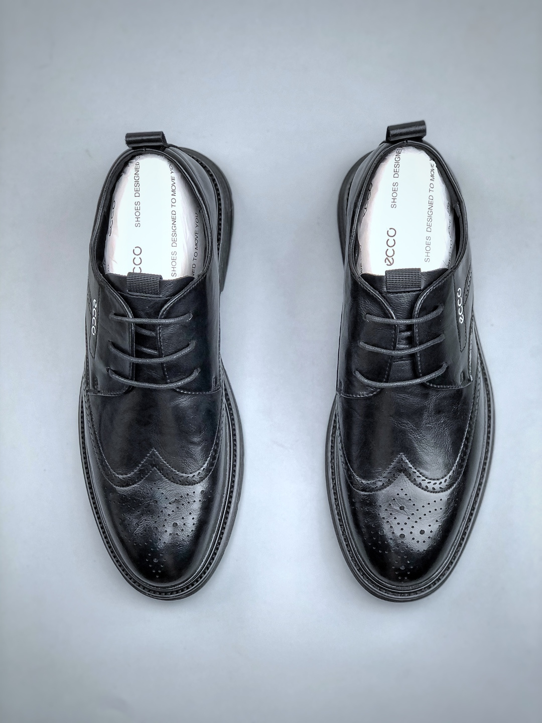 。 ECCO爱步 小红书爆款 新款百搭休闲款 Ecco/爱步男士皮鞋