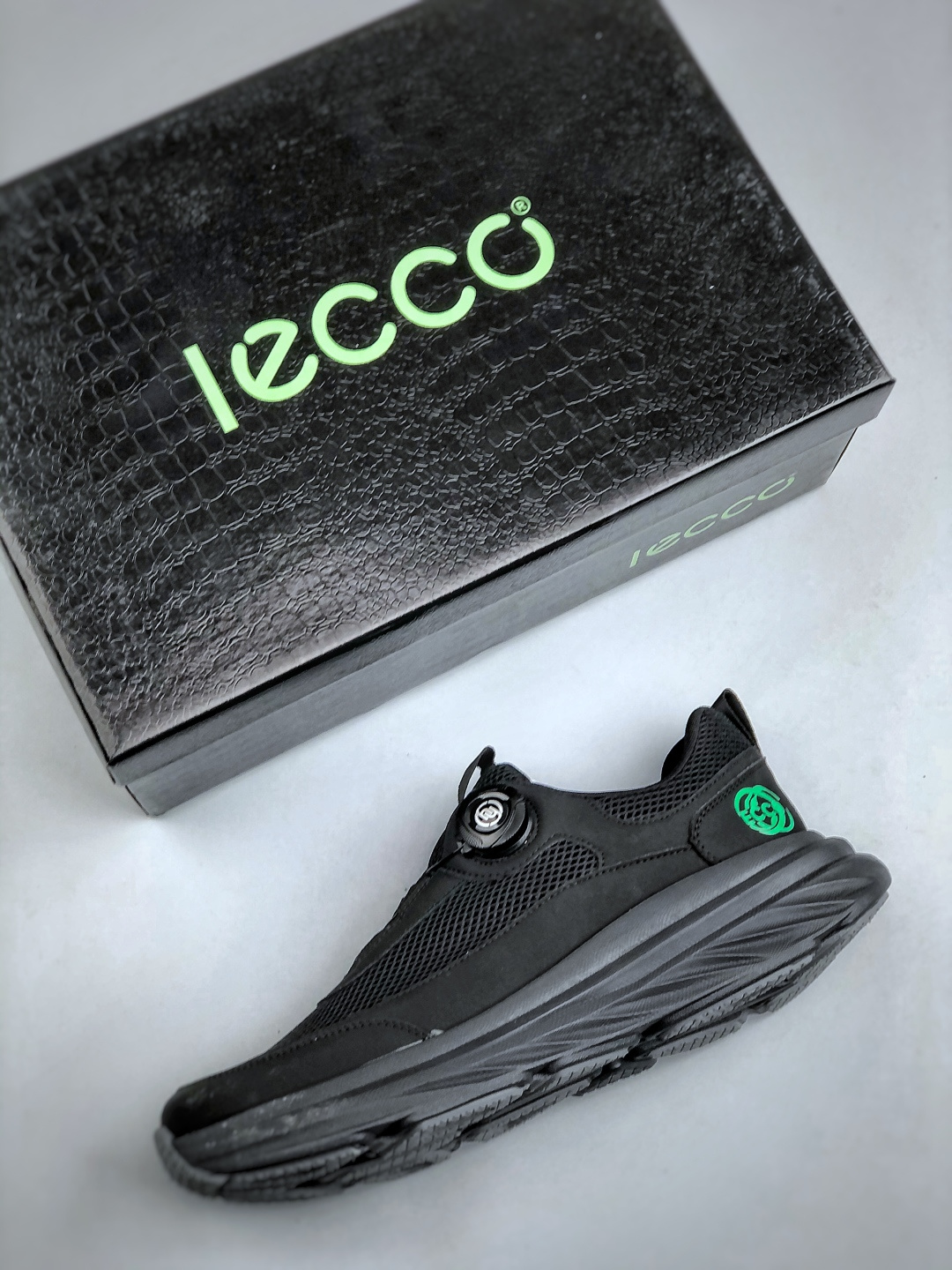 220 ECCO爱步 广东原版透气 配备原版三件套 防尘纸 高弹大底 全头层牛皮 新款百搭休闲款