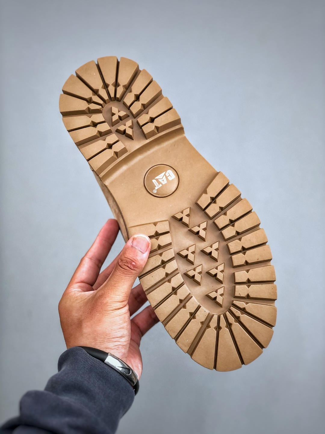 新货CAT卡特 经典百搭户外低帮休闲工装靴-Top High Quatity Cheap Sneakers Fashion Clothing Clothes Bags handbags Shoes of all Brand wholesale With The best Quality And Beautiful Price from China Factory Chinese suppliers wholesaler seller 新货CAT卡特 经典百搭户外低帮休闲工装靴