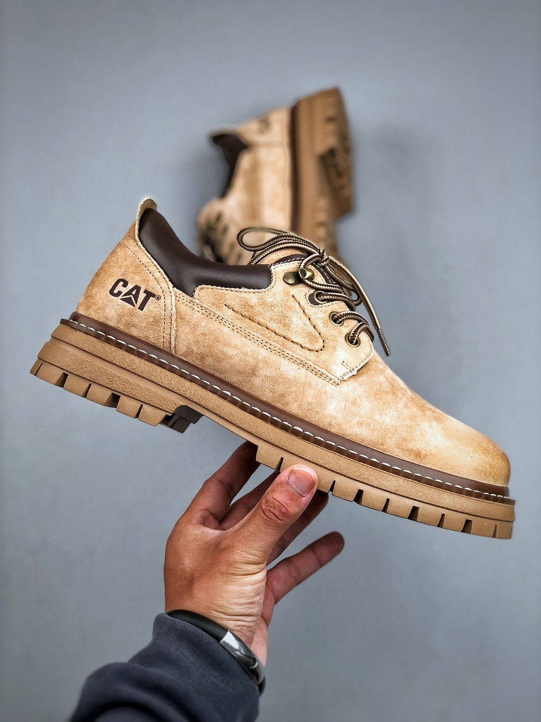 新货CAT卡特 经典百搭户外低帮休闲工装靴-Top High Quatity Cheap Sneakers Fashion Clothing Clothes Bags handbags Shoes of all Brand wholesale With The best Quality And Beautiful Price from China Factory Chinese suppliers wholesaler seller 新货CAT卡特 经典百搭户外低帮休闲工装靴