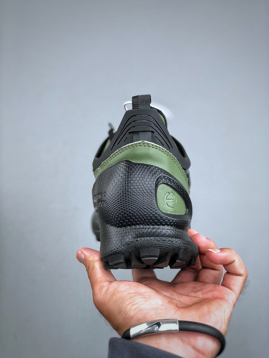 ECCO爱步 小红书爆款 新款百搭休闲款 Ecco/爱步男士跑步鞋休闲鞋透气轻质系带轻便运动鞋