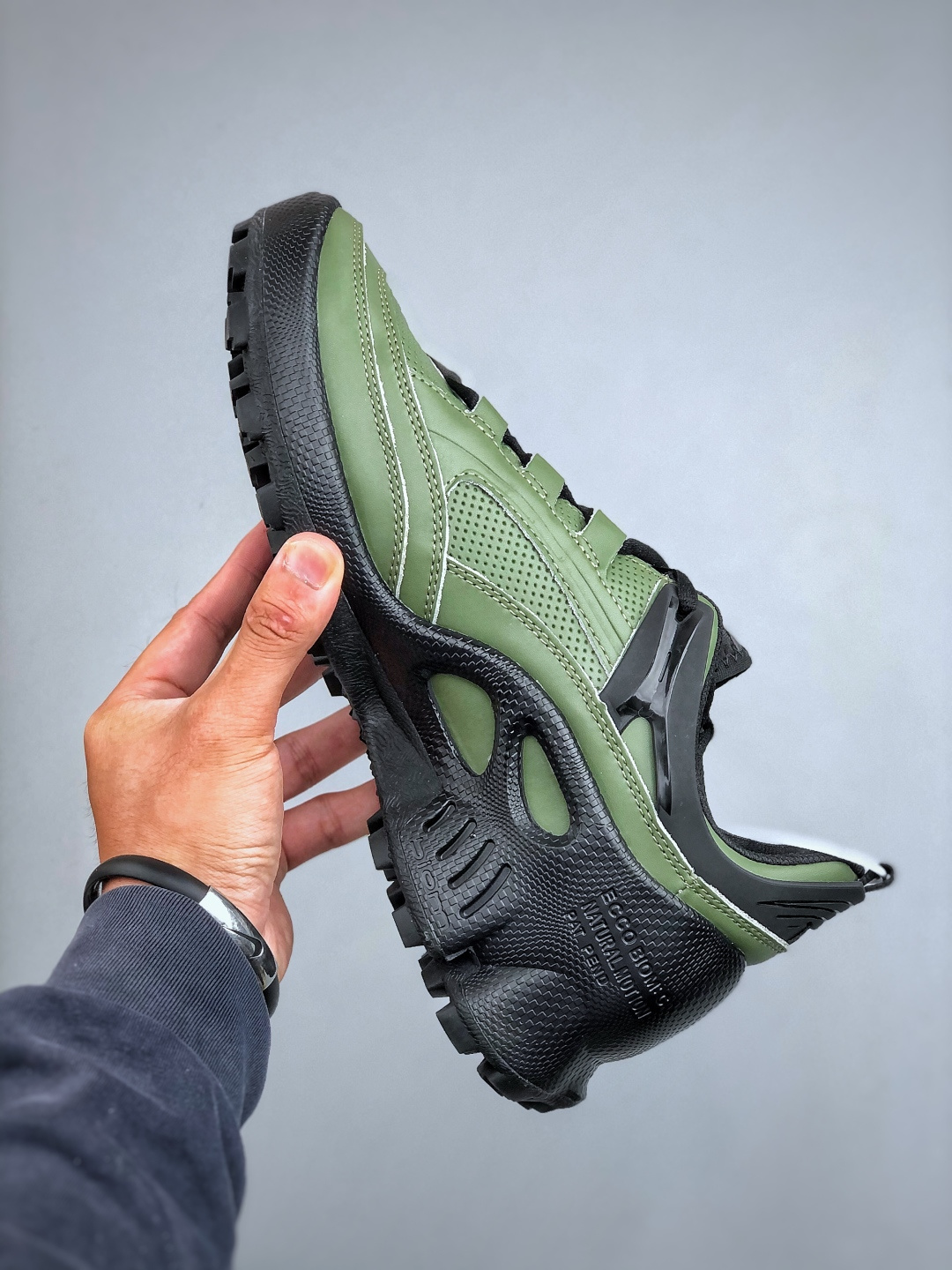 ECCO爱步 小红书爆款 新款百搭休闲款 Ecco/爱步男士跑步鞋休闲鞋透气轻质系带轻便运动鞋