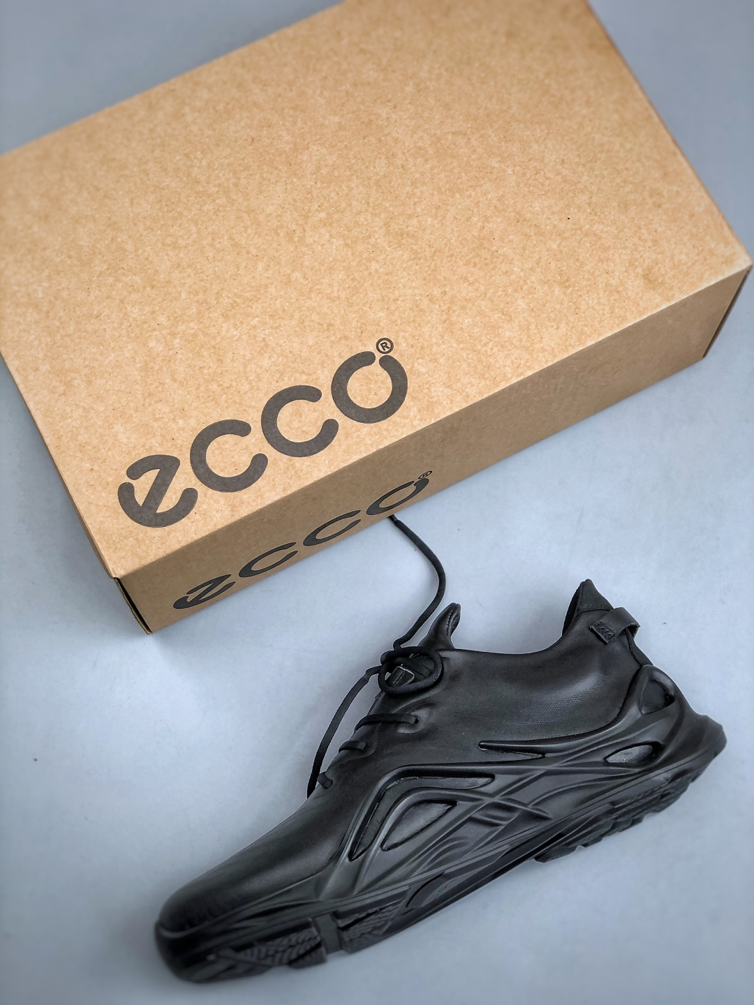 300K Y/ECCO爱步 小红书爆款 新款百搭休闲款 Ecco/爱步男士跑步鞋休闲鞋透气轻质系带轻便运动鞋