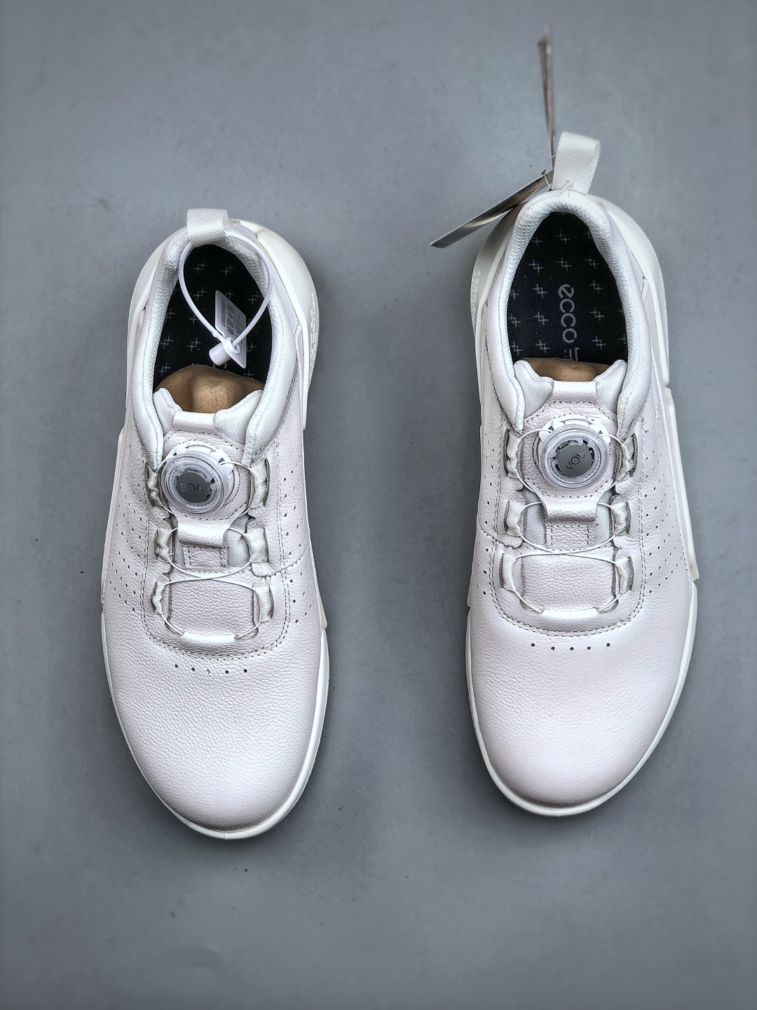 300 ECCO爱步男士休闲运动鞋 缓震牛皮跑步鞋 BIOM2.0系列新款