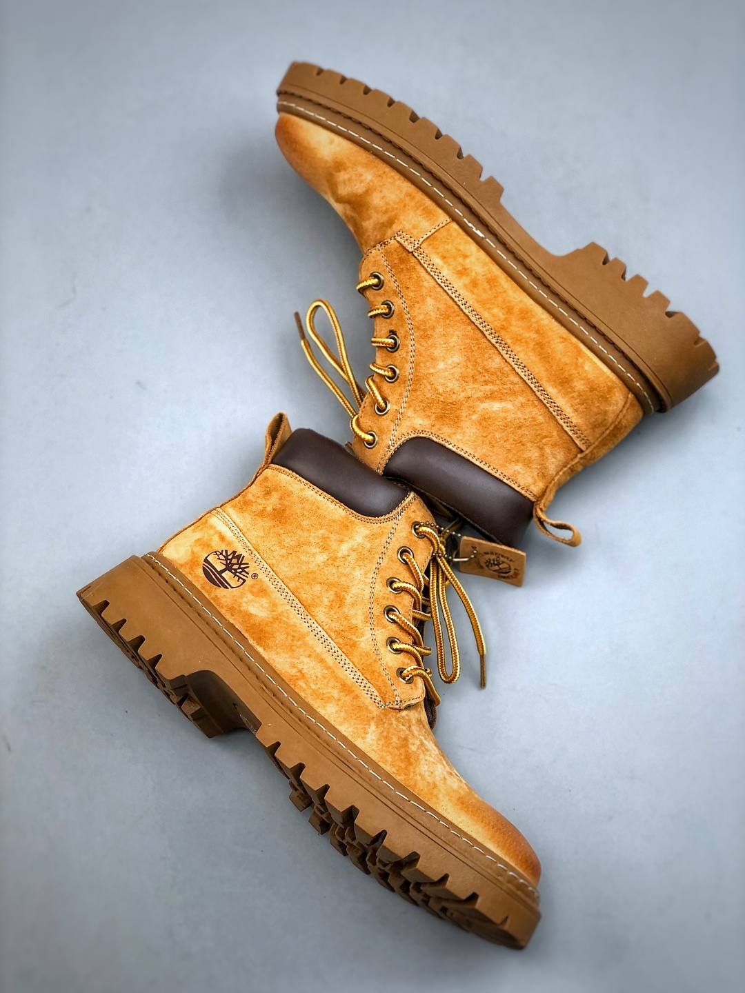 280 新货Timberland添柏岚/天伯伦户外中帮休闲大黄靴系列