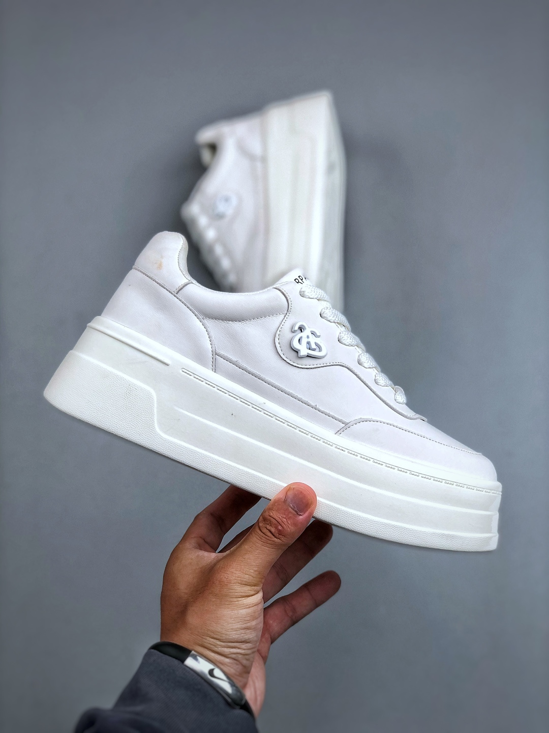 220 ANN ANDELMAN ArcadeBlanc 厚底小白鞋