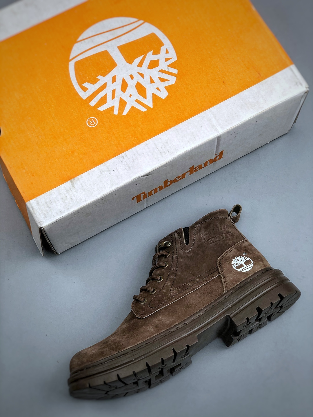 240K /Timberland 天伯伦/添柏岚经典款 25ss新款 TB23066