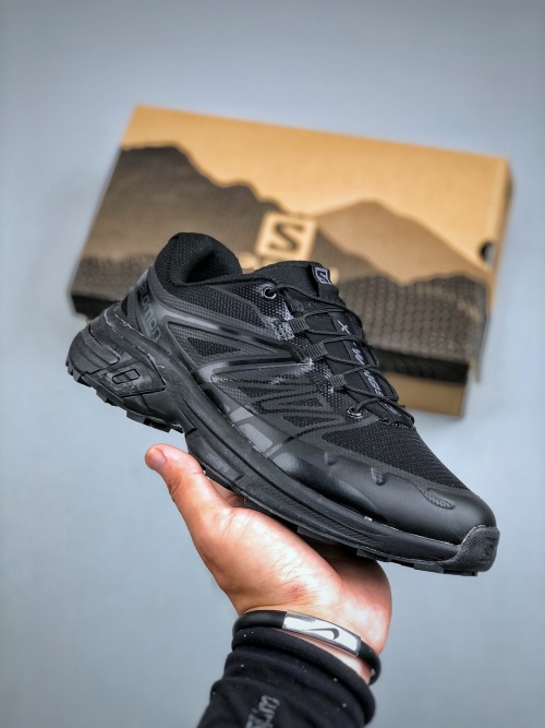 Salomon XT-Wings 2 Advanced: Breathable, Durable, and Comfortable Outdoor Shoes 1 Salomon XT-Wings 2 Advanced: Breathable, Durable, and Comfortable Outdoor Shoes