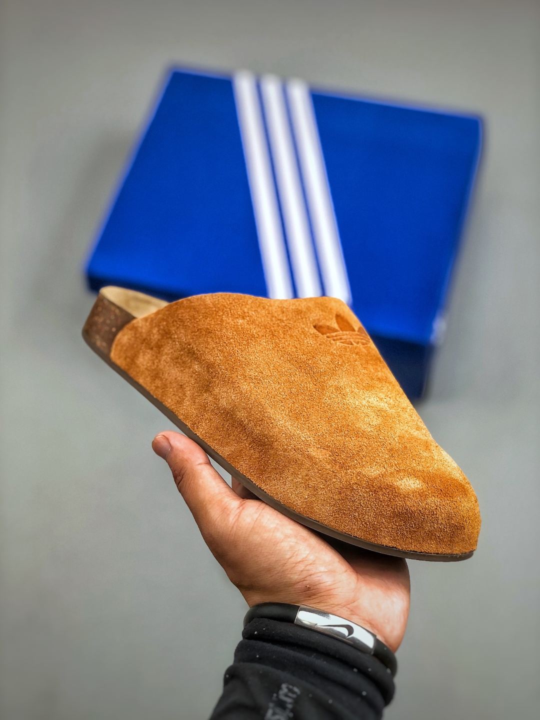 Adidas Originals Adimule Clogs: Comfortable, Versatile, and Durable Slides 2 Adidas Originals Adimule Clogs: Comfortable, Versatile, and Durable Slides