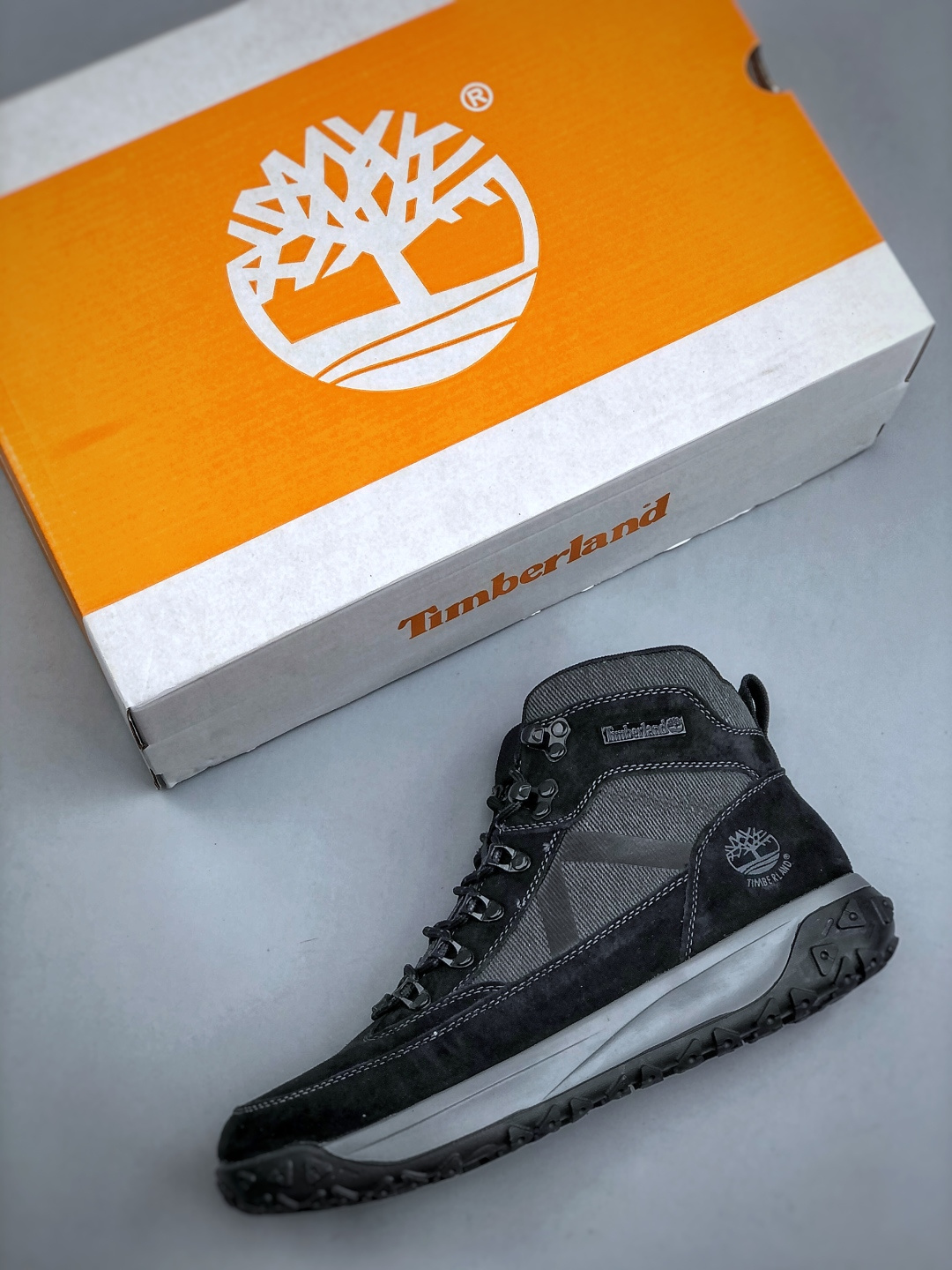 新货Timberland添柏岚/天伯伦户外高帮休闲马丁靴系列