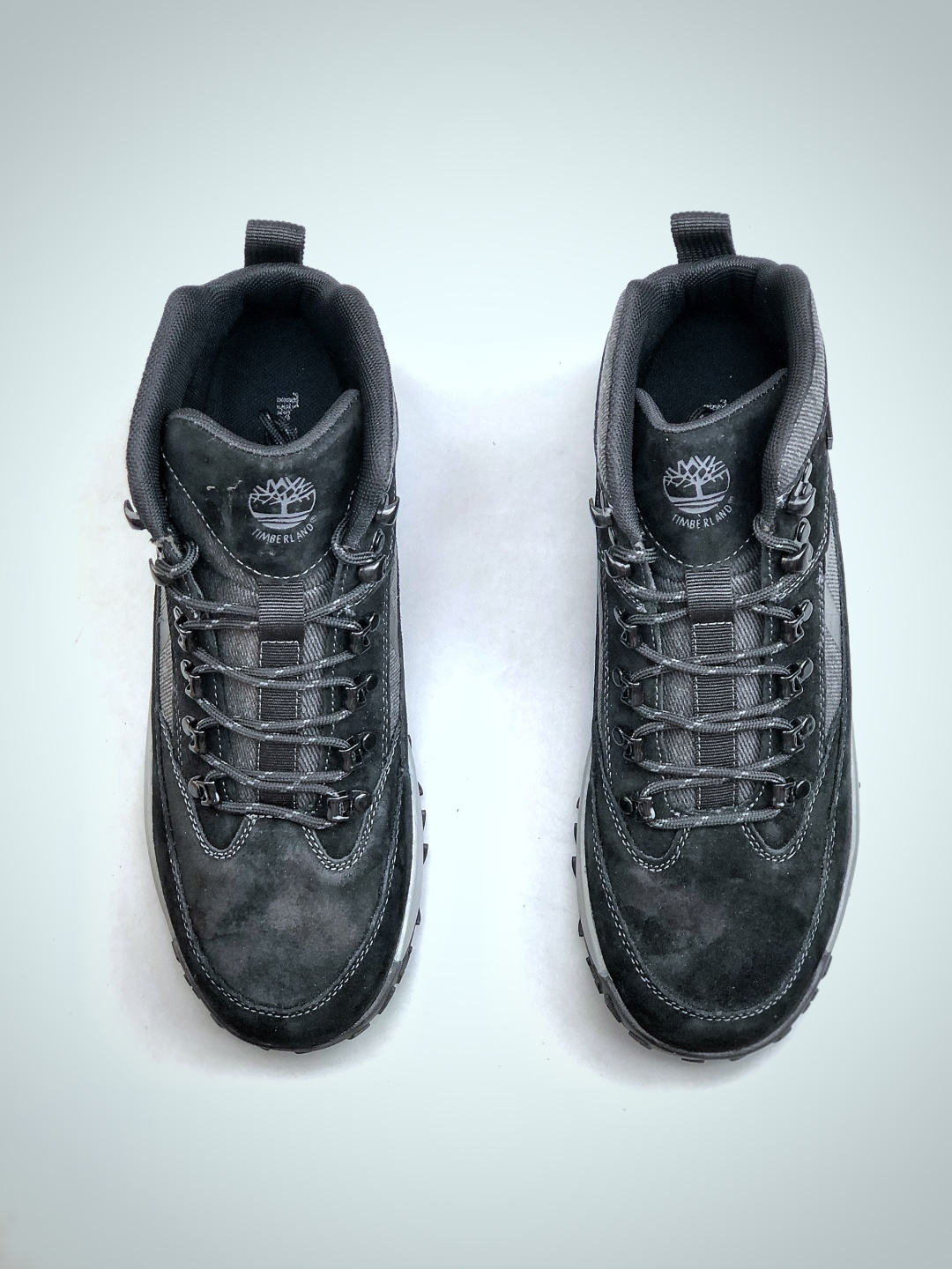 新货Timberland添柏岚/天伯伦户外高帮休闲马丁靴系列