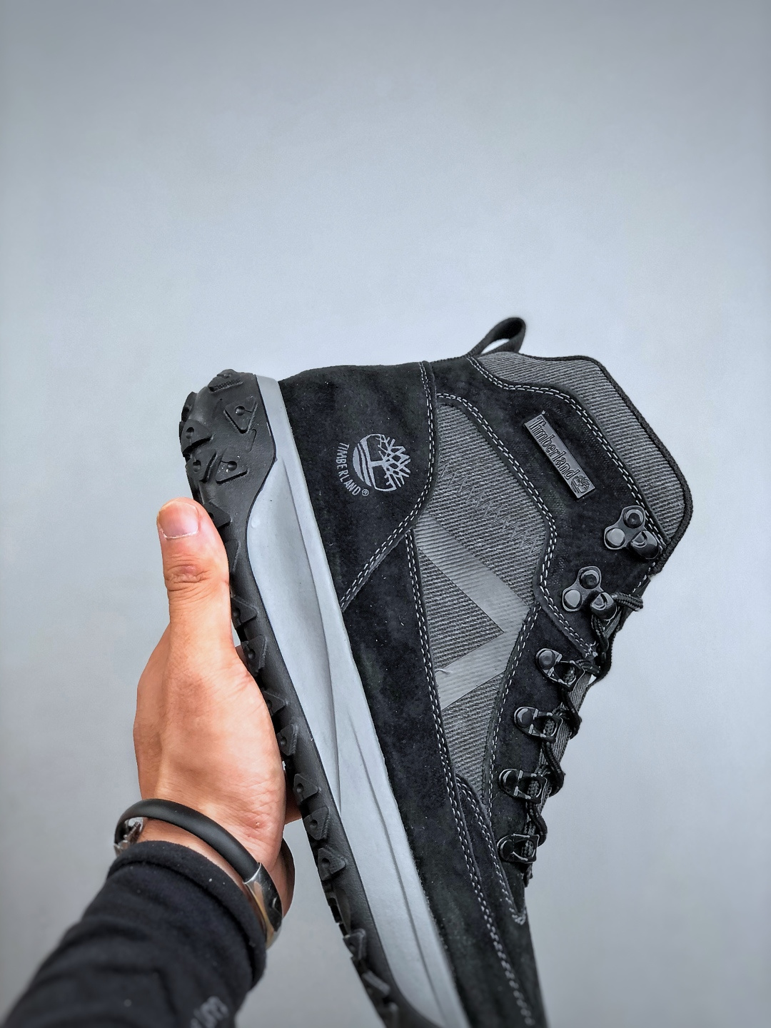 新货Timberland添柏岚/天伯伦户外高帮休闲马丁靴系列