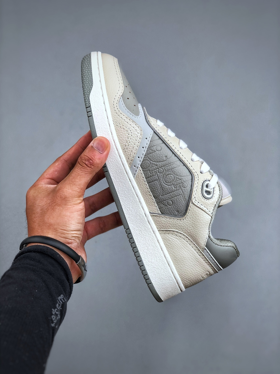 Dior迪奥B27系列市面顶级版本出货-莆田鞋,莆田鞋货源,高仿鞋,高仿鞋货源,安福档口,莆田高仿鞋,莆田鞋批发,高仿鞋批发,莆田高仿运动鞋,高仿运动鞋,莆田运动鞋 Dior迪奥B27系列市面顶级版本出货