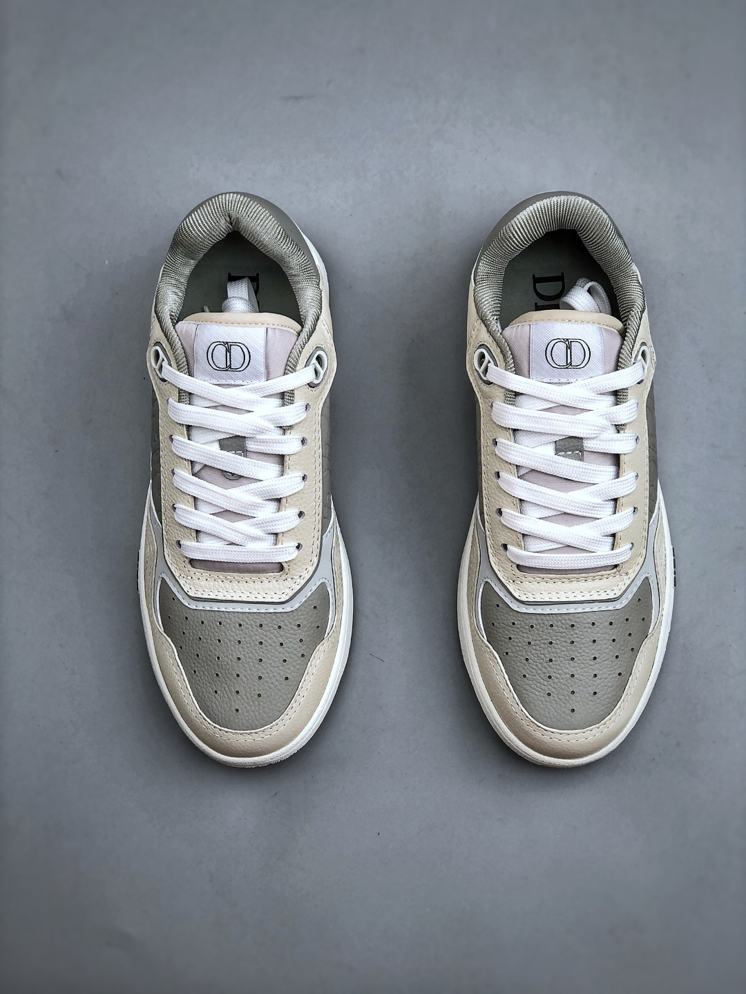 Dior迪奥B27系列市面顶级版本出货-莆田鞋,莆田鞋货源,高仿鞋,高仿鞋货源,安福档口,莆田高仿鞋,莆田鞋批发,高仿鞋批发,莆田高仿运动鞋,高仿运动鞋,莆田运动鞋 Dior迪奥B27系列市面顶级版本出货