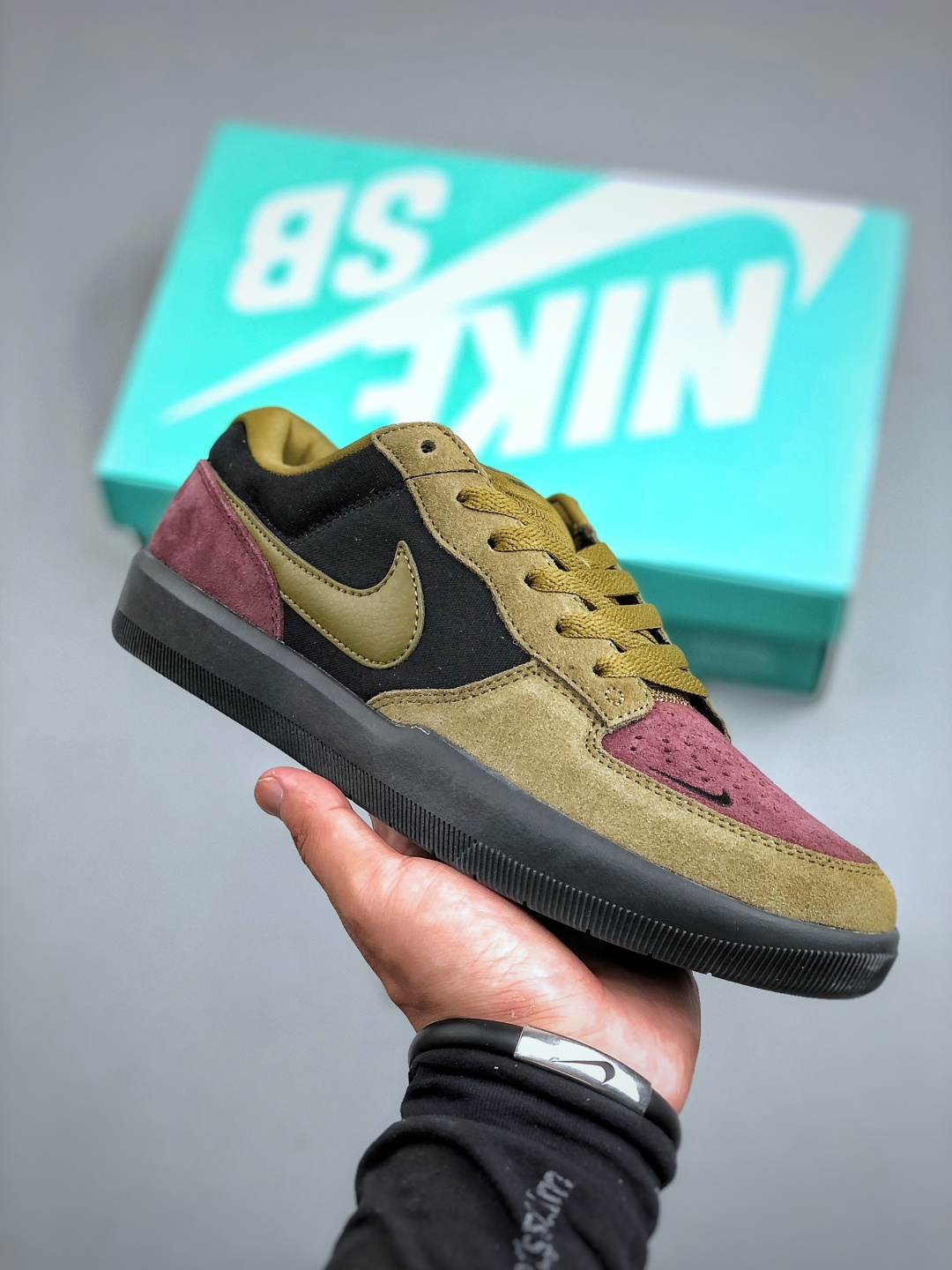 💰240  Nk SB Force 58 简版复古滑板鞋 DV5477 008 原版购入开发 原厂私磨 原厂纸板 原厂盒装 完美走线 尺码：35-45（半）