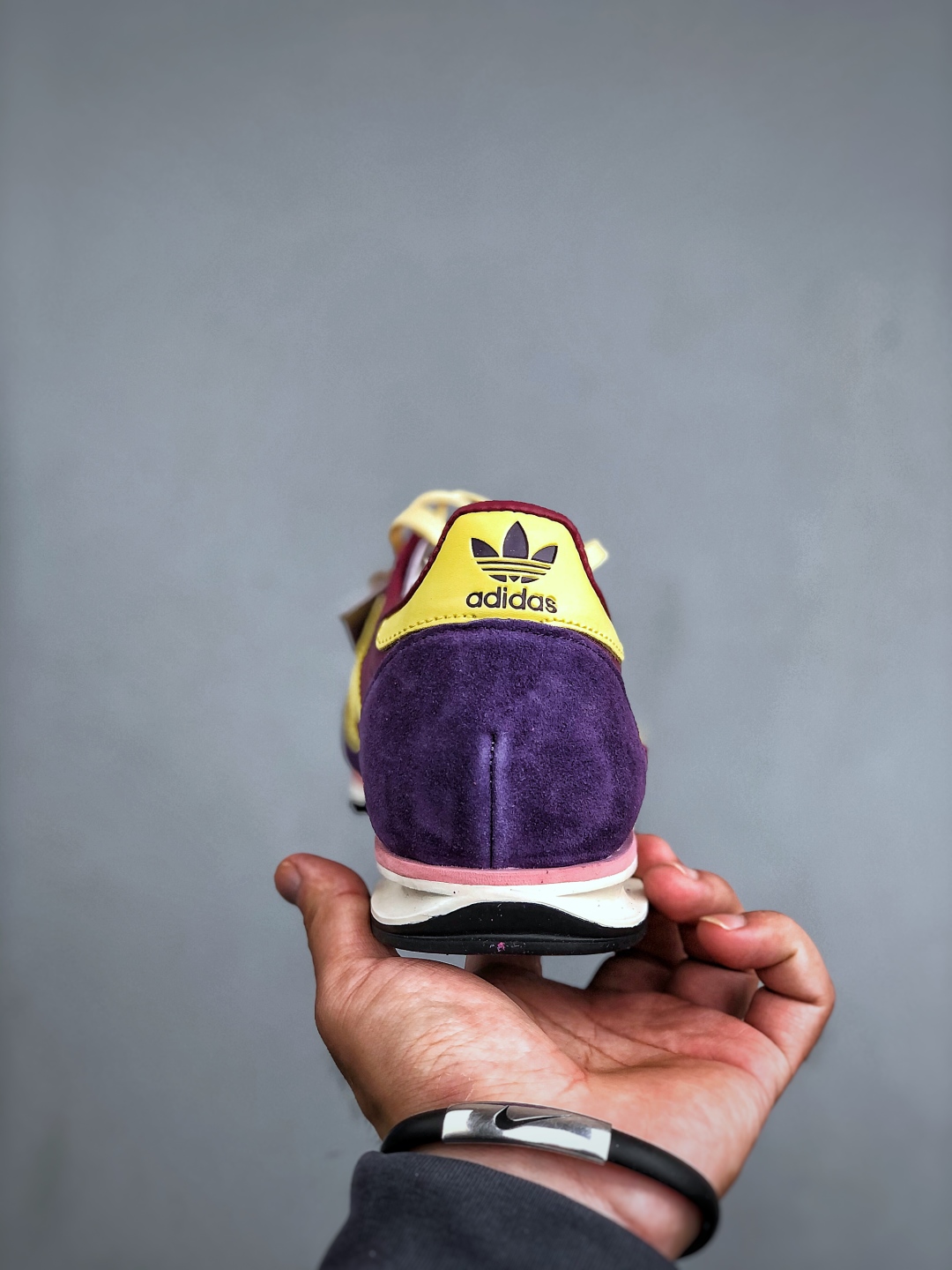 💰220 Adidas  SL 72 0G W系列 德训足球风百搭低帮休闲运动板鞋 JQ8376 尺码：36-40（半）