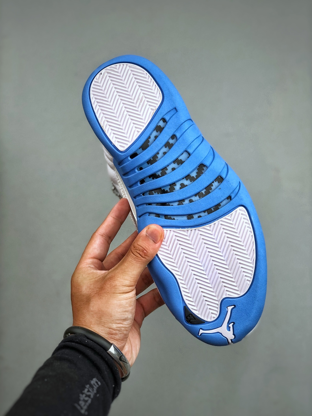 Air Jordan 12 Retro: Tinker Hatfield's Iconic Design, Premium Leather Upper 9 cmp i1760721740877 9821 0 7