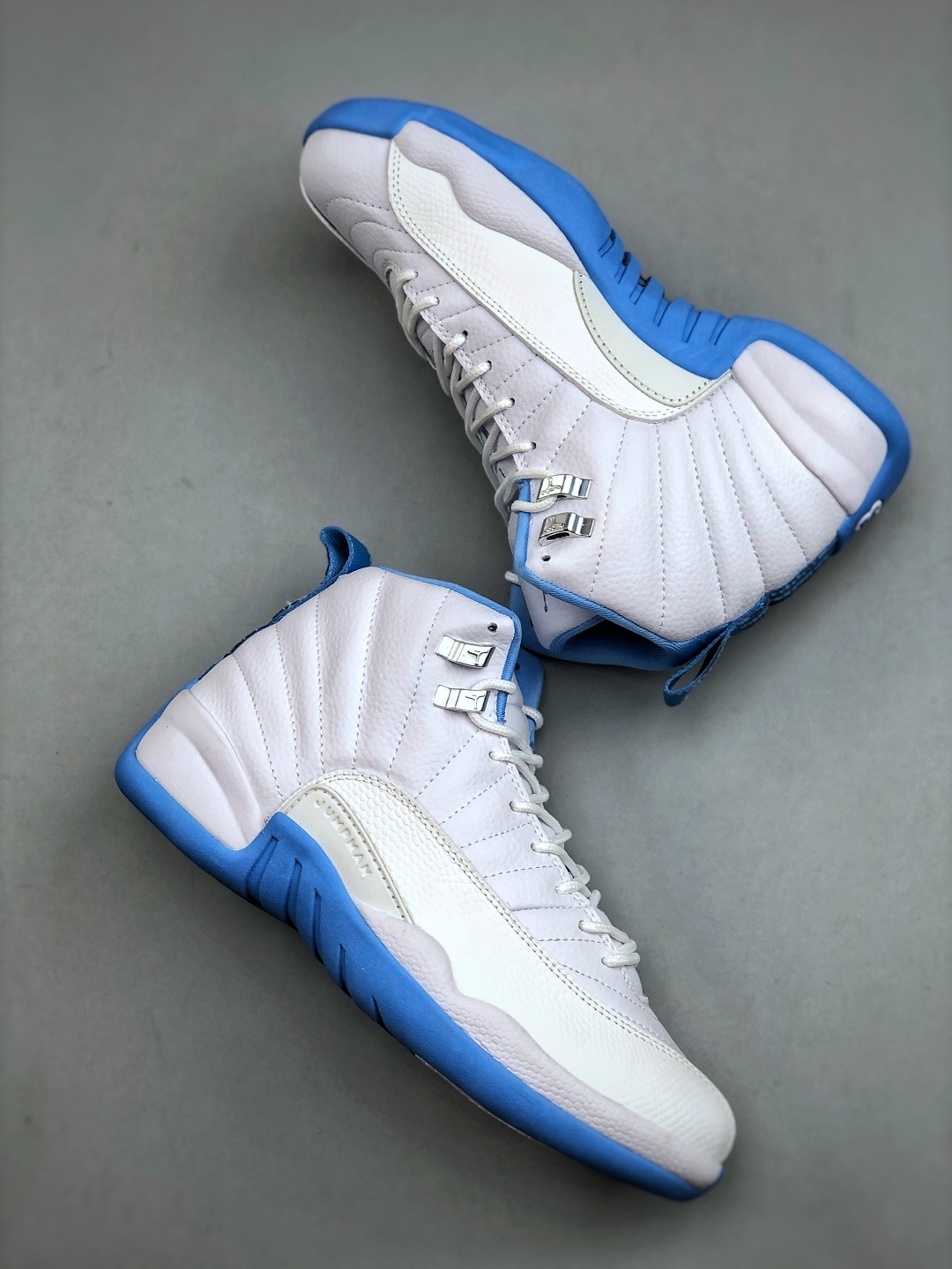 Air Jordan 12 Retro: Tinker Hatfield's Iconic Design, Premium Leather Upper 10 cmp i1760721740890 9667 0 8